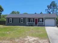 23 Crown Point Road, Hubert, NC 28539 — 3-bedroom home in Crown Point, Hubert, NC, photo 2 of 2