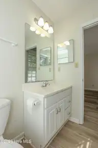 1505 Clifton Road, Jacksonville, NC 28540 — 3-bedroom home in Northwoods Park, Jacksonville, NC, photo 21 of 35: 1505 Clifton-14