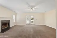 1027 Bonham Avenue, Wilmington, NC 28403 — 3-bedroom home in Bonham Woods, Wilmington, NC, photo 6 of 29