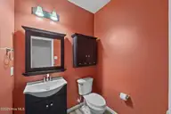 3204 Drew Avenue, New Bern, NC 28562 — 4-bedroom home in Longleaf Pines, New Bern, NC, photo 16 of 53: 17-web-or-mls-0C0A2134