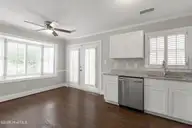 418 S 3rd Street A, Wilmington, NC 28401 — 2-bedroom condo in Wilmington Square, Wilmington, NC, photo 6 of 40: 3rdS418A-4kitL33A3417-CR2