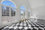 1514 Crescent Drive, Elizabeth City, NC 27909 — 4-bedroom home in Edgewood, Elizabeth City, NC, photo 21 of 58: Sunroom