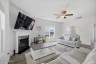 102 N Ardsley Lane, Rocky Point, NC 28457 — 4-bedroom home in Wylie Branch, Rocky Point, NC, photo 22 of 50: 102 N Ardsley Lane