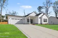 1709 Elizabeth Drive, Kinston, NC 28504 — 3-bedroom home, Kinston, NC, photo 2 of 24: 002_img_7284_53