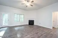 192 Seashore Street, Grimesland, NC 27837 — 4-bedroom home in Summer Place, Grimesland, NC, photo 9 of 22: Living Room
