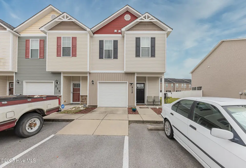 512 Caldwell Loop, Jacksonville, NC 28546 — 3-bedroom townhome in Carolina Forest, Jacksonville, NC, photo 1 of 35: 1FRONT
