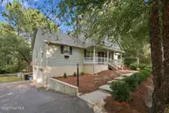 135 Pinesage Drive, West End, NC 27376 — 3-bedroom home in Pinesage, West End, NC, photo 5 of 52: 3-web-or-mls-IMG_5726