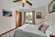 3423 Sparrow Hawk Court, Wilmington, NC 28409 — 3-bedroom home in Eagles Nest, Wilmington, NC, photo 21 of 33: 021_img_1969_833