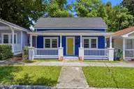 917 Dock Street, Wilmington, NC 28401 — 2-bedroom home, Wilmington, NC, photo 1 of 13