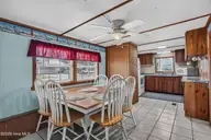 100 Crews Lane, Hubert, NC 28539 — 3-bedroom waterfront manufactured home in Brown Div, Hubert, NC, photo 19 of 45
