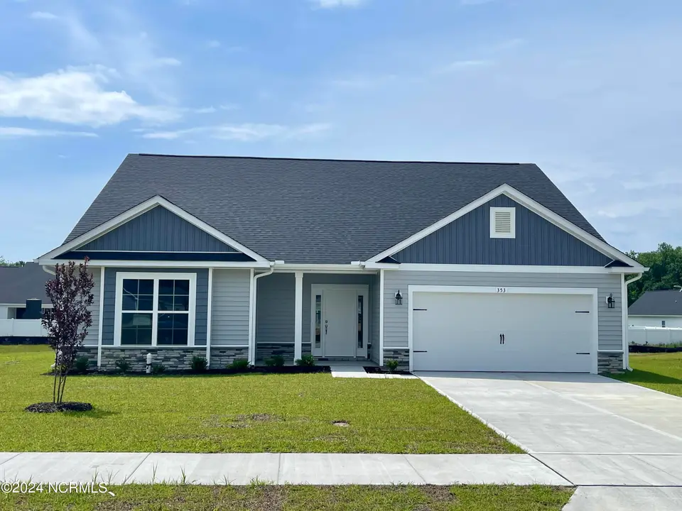 442 Seashore Street, Grimesland, NC 27837 — 4-bedroom home in Summer Place, Grimesland, NC, photo 1 of 28: SP 071 2604 Front View