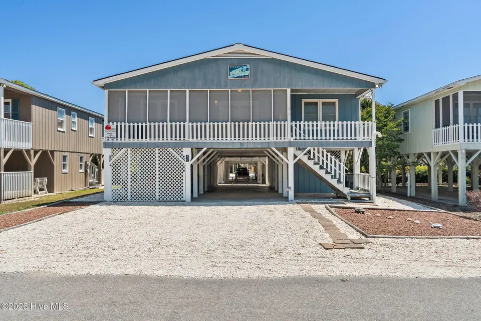 411 34th Street, Sunset Beach, NC 28468 — 5-bedroom home, Sunset Beach, NC, photo 1 of 45: 411 34th Street, Sunset Beach