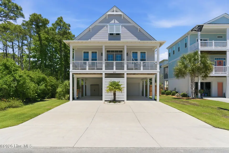 804 Texas Avenue, Carolina Beach, NC 28428 — 4-bedroom home in Wilmington Beach, Carolina Beach, NC, photo 1 of 65: 1-web-or-mls-DSC04817