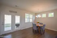 568 Banbury Lane, Pinehurst, NC 28374 — 3-bedroom home in South Pinehurst Cottages, Pinehurst, NC, photo 10 of 29: Spacious Dining Area