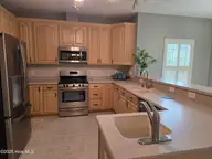 219 Drake Landing, New Bern, NC 28560 — 4-bedroom waterfront home in Neuse Harbour, New Bern, NC, photo 9 of 60
