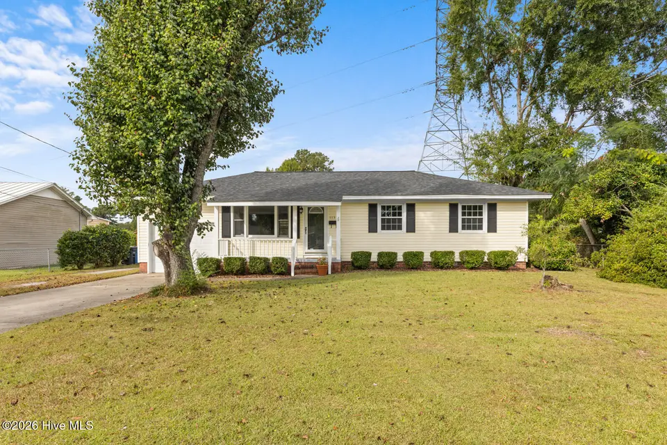 113 Cardinal Road, Jacksonville, NC 28546 — 3-bedroom home in Cardinal Village, Jacksonville, NC, photo 1 of 21: cardinal-2