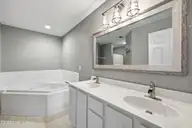 2207 Locksley Woods Drive G, Greenville, NC 27858 — 2-bedroom condo in Locksley Woods, Greenville, NC, photo 21 of 47: 44-web-or-mls-IMG_8444