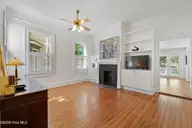 215 Ann Street, Wilmington, NC 28401 — 5-bedroom home in Historic District, Wilmington, NC, photo 12 of 74: 12_img_6928