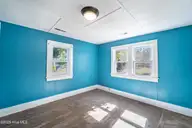 512 Queen Street, Wilmington, NC 28401 — 4-bedroom home in Dawson-Castle Street, Wilmington, NC, photo 15 of 28: 512QueenStreet-25