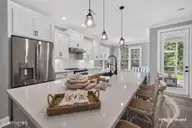 646 Crown Pointe Drive, Hampstead, NC 28443 — 4-bedroom waterfront home in Crown Pointe, Hampstead, NC, photo 10 of 41