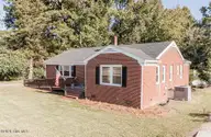 8633 Red Oak Boulevard, Nashville, NC 27856 — 3-bedroom home, Nashville, NC, photo 3 of 27: IMG_2972