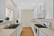 1655 Honeybee Lane, Wilmington, NC 28412 — 2-bedroom condo in Willoughby Park, Wilmington, NC, photo 7 of 24: 1655HoneybeeLane-11