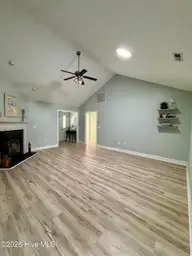 109 Lynden Lane, New Bern, NC 28560 — 3-bedroom home in Lynnwood Highlands, New Bern, NC, photo 8 of 46: unnamed (15)