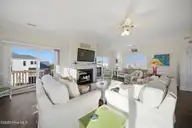 1402 S Anderson Boulevard, Topsail Beach, NC 28445 — 3-bedroom home in New Topsail Beach, Topsail Beach, NC, photo 9 of 58