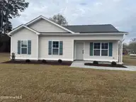 702 Pope Street, Grifton, NC 28530 — 3-bedroom home in Meadowbrook, Grifton, NC, photo 1 of 14: IMG_9612