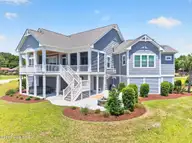 512 Twisted Oak Lane, Sunset Beach, NC 28468 — 4-bedroom waterfront home in Waterway Oaks, Sunset Beach, NC, photo 6 of 74: Kahunaphoto.com-9