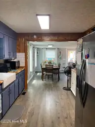 303 E 11th Street, Washington, NC 27889 — 3-bedroom home, Washington, NC, photo 13 of 74: Kitchen to Dining