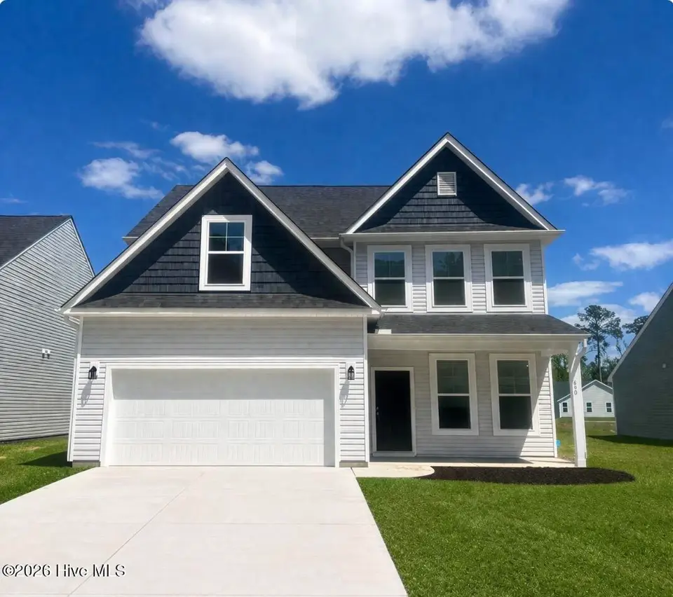660 Landmark Cove, Carolina Shores, NC 28467 — 4-bedroom home in Lighthouse Cove, Carolina Shores, NC, photo 1 of 35: IMG_1394