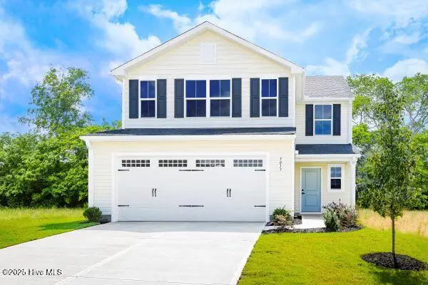 6011 Roundwood Drive NW, Ash, NC 28420 — 5-bedroom home in Sterling Oaks, Ash, NC, photo 1 of 15