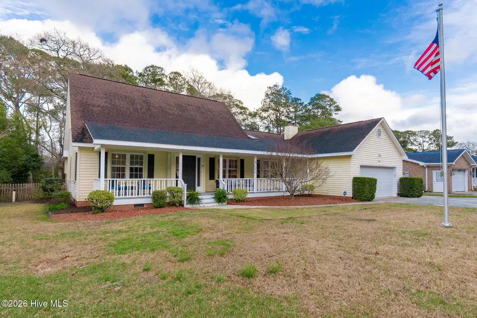 175 Cedar Lane, Newport, NC 28570 — 3-bedroom home in Gull Harbor, Newport, NC, photo 1 of 30: front of house