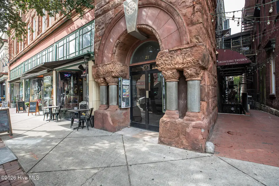 21 N Front Street Unit 3b4, Wilmington, NC 28401 — 1-bedroom condo in Downtown, Wilmington, NC, photo 1 of 42: FrontN21-1FLFL33A2684 copy