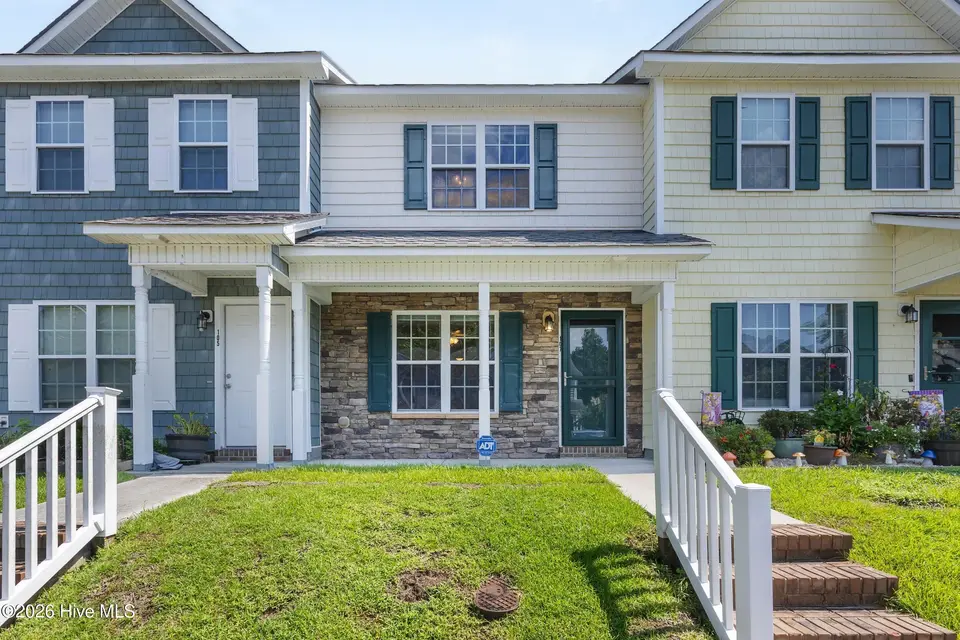 27 E Doris Avenue 107, Jacksonville, NC 28540 — 2-bedroom townhome in Doris Place, Jacksonville, NC, photo 1 of 42