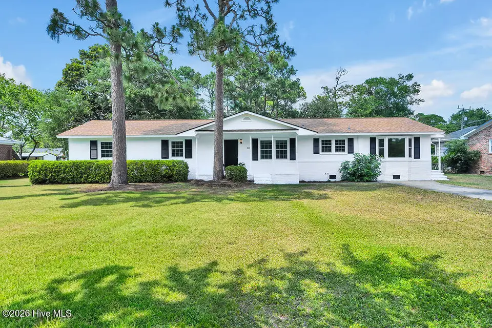 809 Pine Valley Drive, Wilmington, NC 28409 — 4-bedroom home in Pine Valley Estates, Wilmington, NC, photo 1 of 30