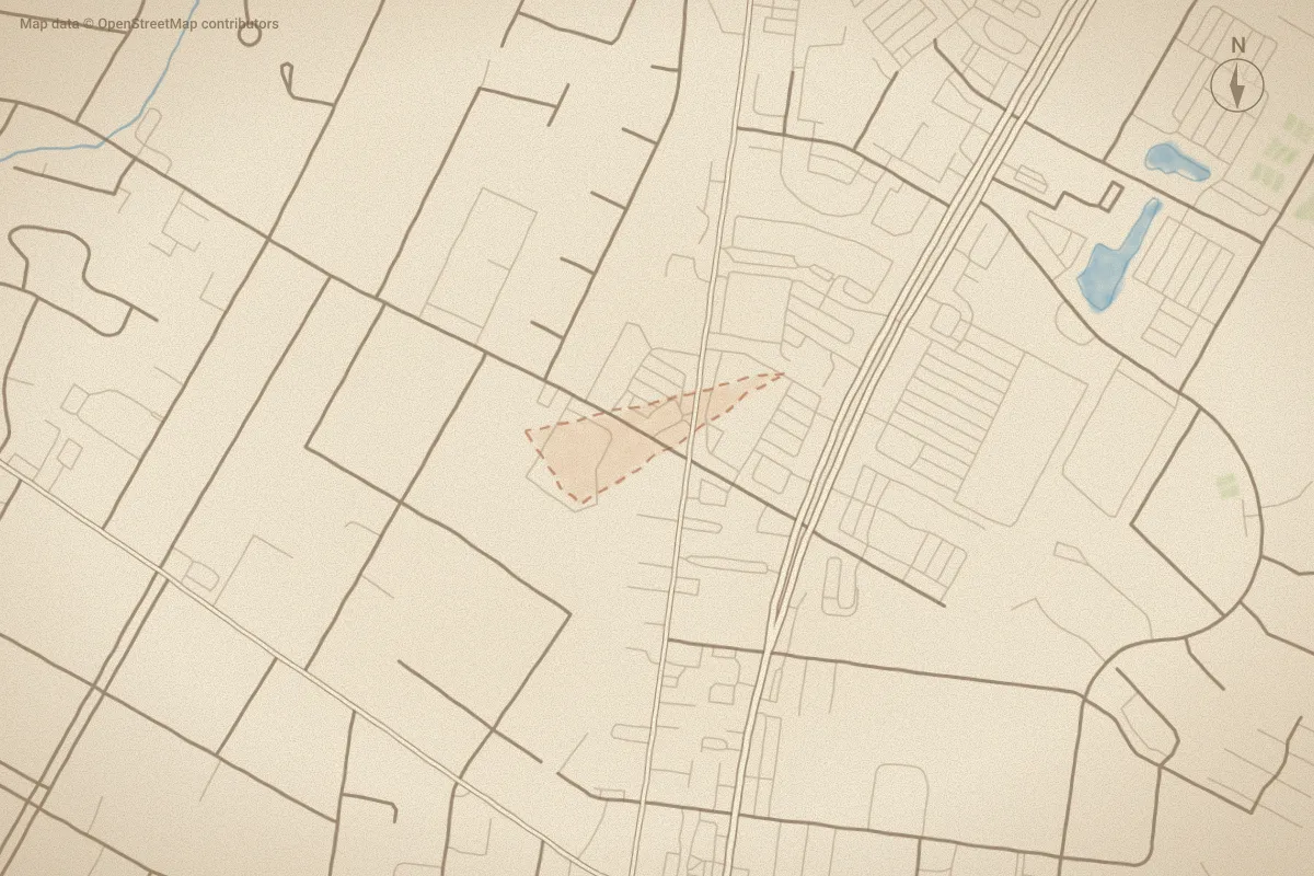 Watercolor map of Courtyard in Wilmington, NC, showing its streets, water and surroundings