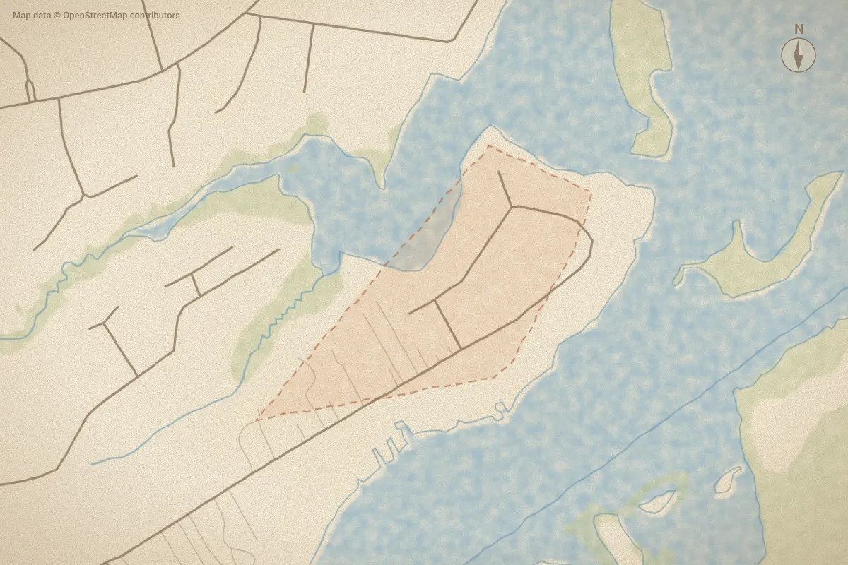 Watercolor map of Peninsula Manor in Hubert, NC, showing its streets, water and surroundings
