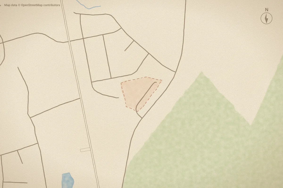 Watercolor map of The Flatts at Coldwater Creek in Peletier, NC, showing its streets, water and surroundings