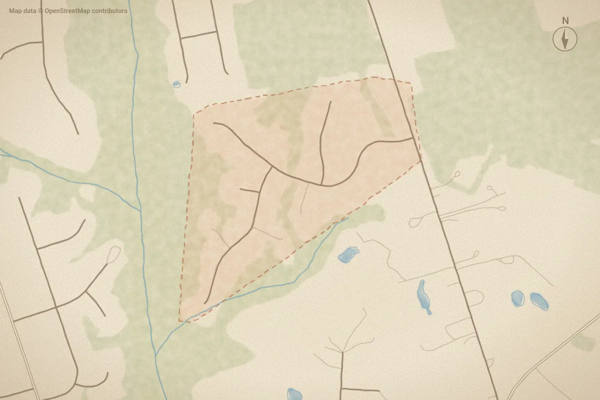 Watercolor map of Trailwood in Hubert, NC, showing its streets, water and surroundings