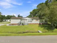 900 Lighthouse Court, Hampstead, NC 28443 — 3-bedroom manufactured home in Topsail Greens, Hampstead, NC, photo 1 of 44
