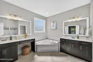 5646 Claremont Court, Wilmington, NC 28409 — 4-bedroom home in Kaylies Cove, Wilmington, NC, photo 19 of 36: 5646ClaremontCourt-31