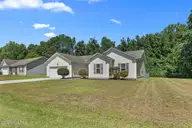 110 S Stone Drive, Sneads Ferry, NC 28460 — 3-bedroom home in Stone Bay, Sneads Ferry, NC, photo 3 of 29