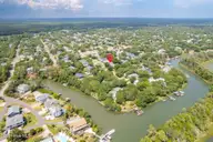 112 SW 13th Street, Oak Island, NC 28465 — 3-bedroom home in Pinners Point, Oak Island, NC, photo 5 of 46