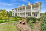 131 W Scarborough Court, Hampstead, NC 28443 — 5-bedroom waterfront home in Pecan Grove Plantation, Hampstead, NC, photo 22 of 28: 10-DSC08076