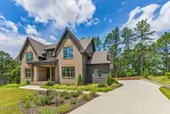 315 Sloan Lane, Pinehurst, NC 28374 — 4-bedroom home in Longleaf Pointe, Pinehurst, NC, photo 4 of 59: 260528-315Sloan-8625-2