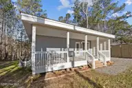 314 Pond View Court, Hampstead, NC 28443 — 2-bedroom home in Virginia Creek Forest, Hampstead, NC, photo 3 of 30: 5-web-or-mls-314 Pond View Ct. 82