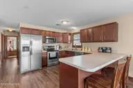 402 Canal Drive, Carolina Beach, NC 28428 — 3-bedroom home, Carolina Beach, NC, photo 11 of 35: 16-web-or-mls-BTS06873