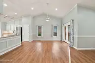 6207 Gondolier Drive, New Bern, NC 28560 — 3-bedroom waterfront home in Fairfield Harbour, New Bern, NC, photo 11 of 49: Dining space